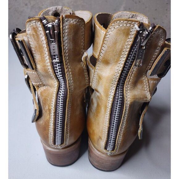 Freebird Grace Banana Leather Booties with Slipcovers Size 9 - Picture 3 of 16